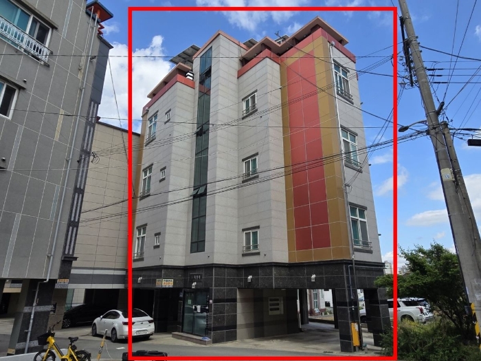 대상물건 건물 전경