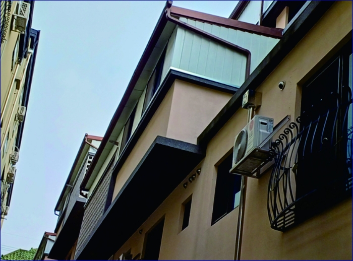 본건 건물 옥상 중 다용도
실 등으로 이용 중인 부분