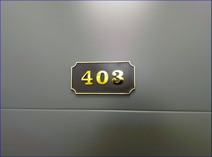 본건 건물 4층 403호