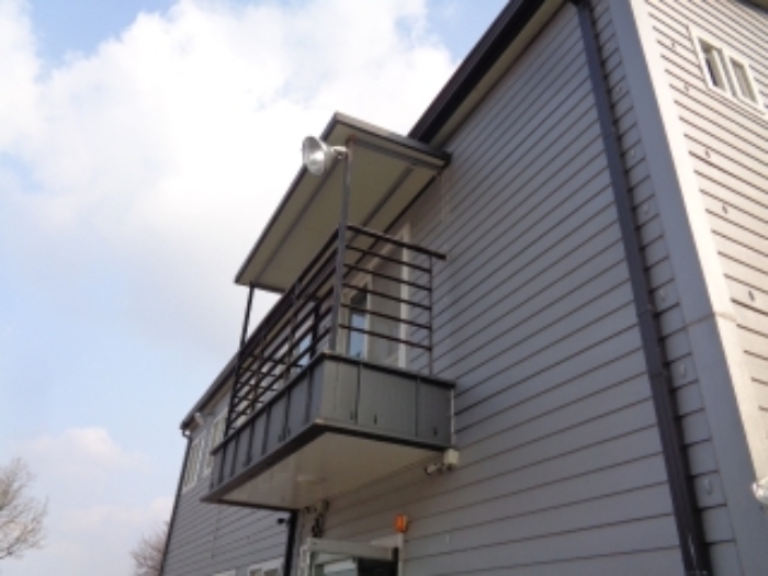 소재지1.(소길리 1363-18) 지상에 제시외 건물(ㄴ)