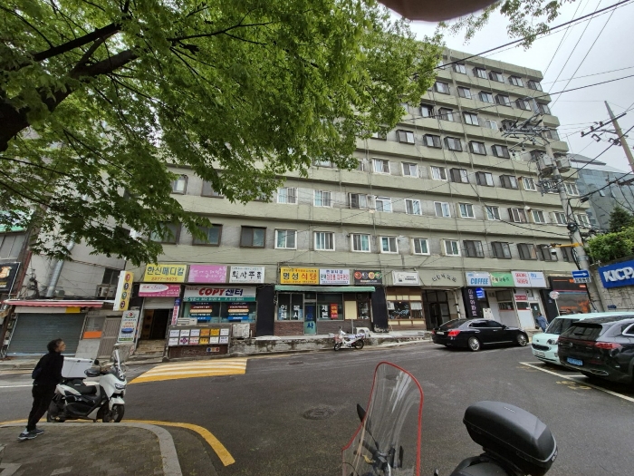 본건 (미동)아파트 전경