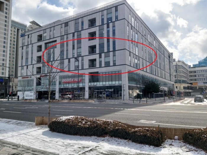 본건 전경(기호