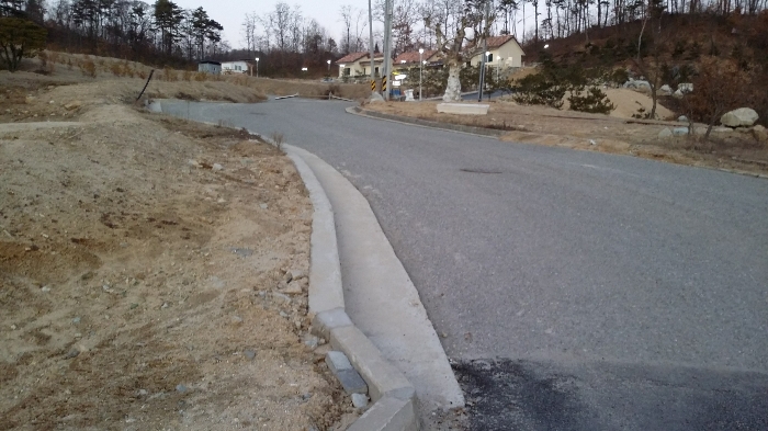 본건 동측 인근