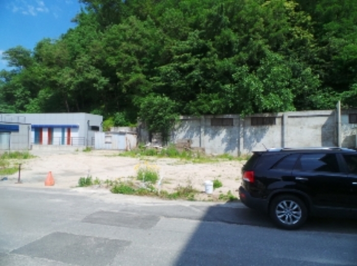 사진3번 [목록번호1번 부동산 일부 전경]