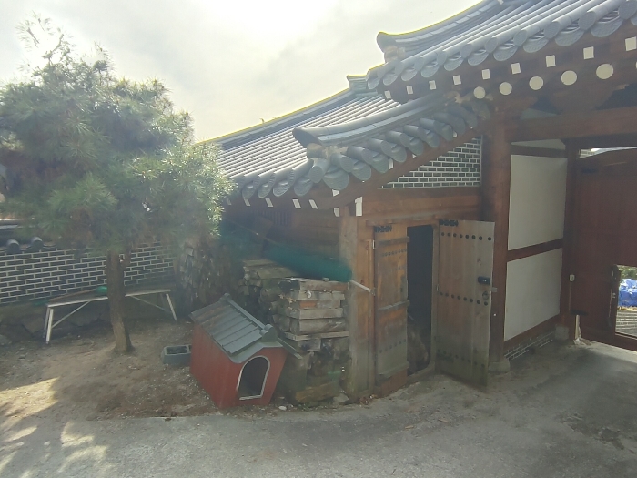 【 제시외 건물