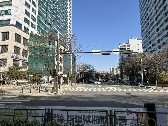 본건 및 주위환경