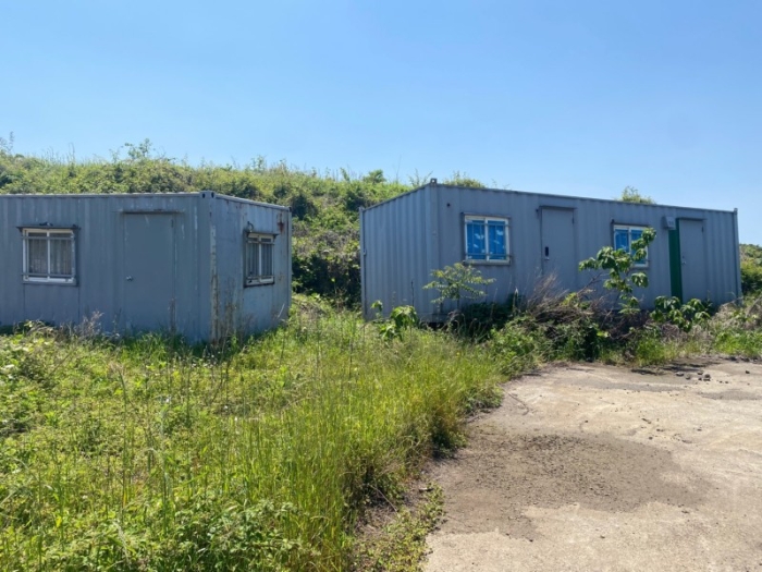 기호(1) 지상 이동가능한 철재컨테이너