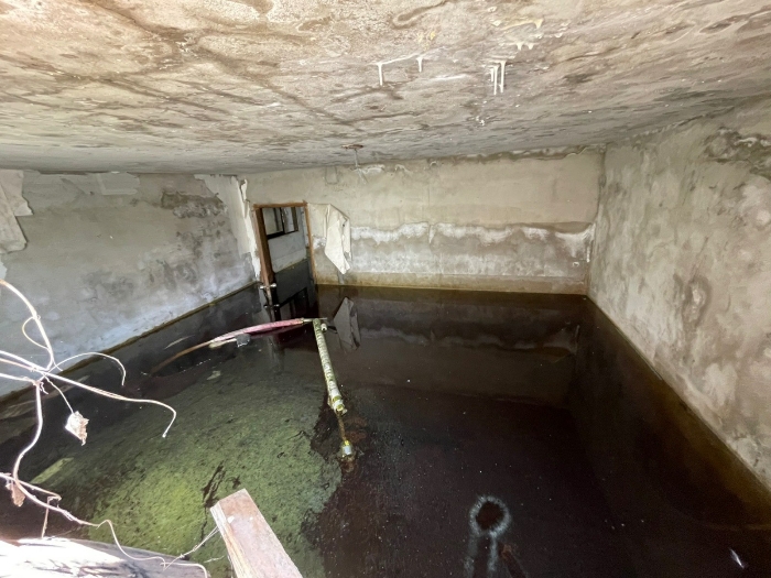 기호(2) 건물 지층 내부 전경