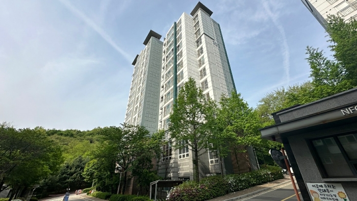 대상 물건이 속한 건물 전경