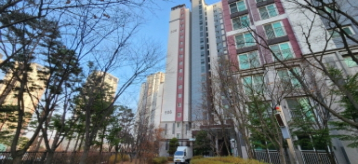 목록부동산 전경