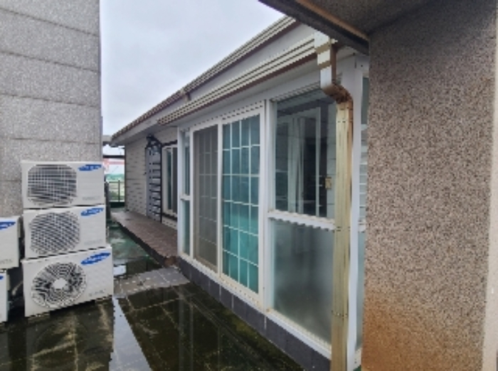 8층 제시외건물