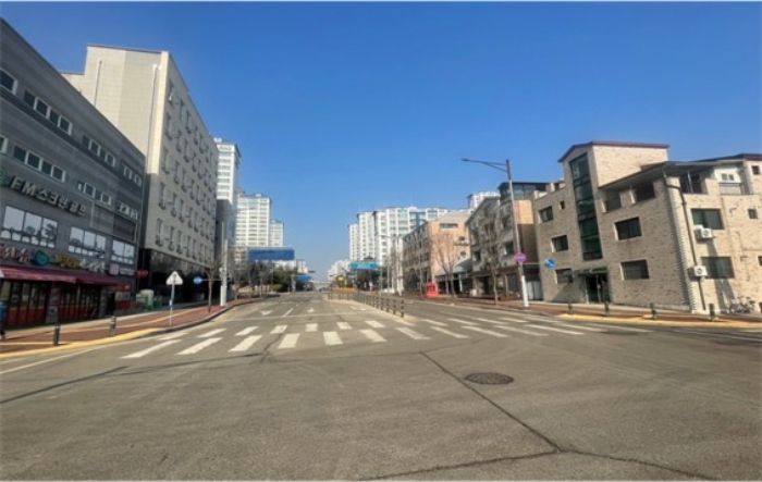 [      주위환경(남동측에서촬영)      ]