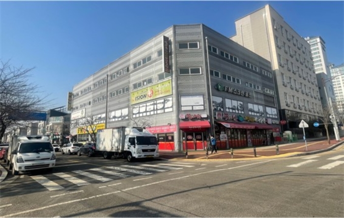 [      대상물건(남동측에서촬영)      ]