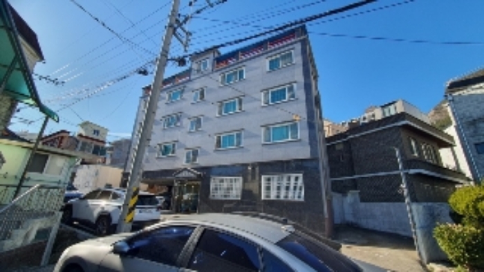 본건1,2 지상 본건3의 제시건물 및 주변