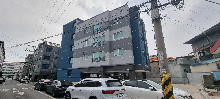 [기호(1) 건물의 동측 전경]