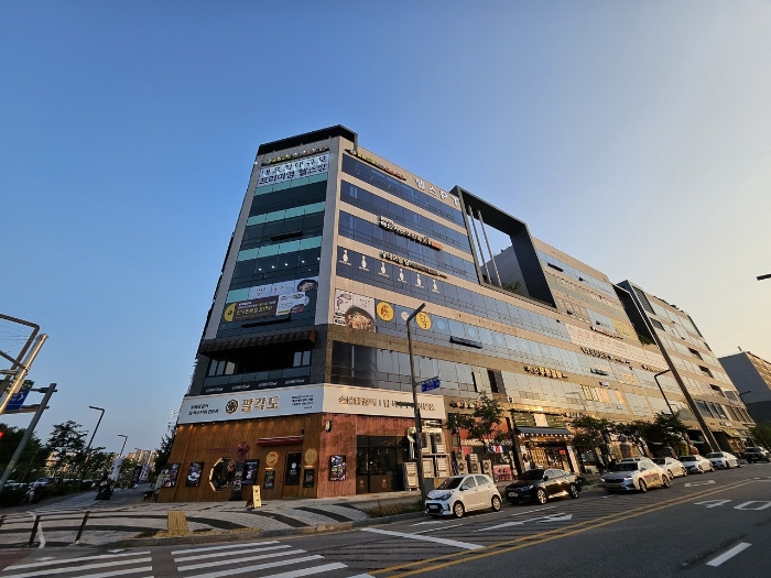 본건 건물 북측 전경