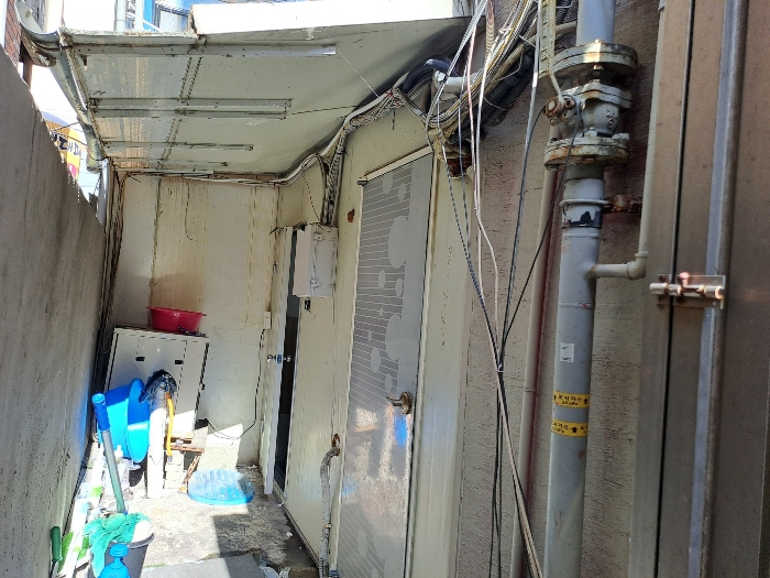 제시외건물 ㄱ)