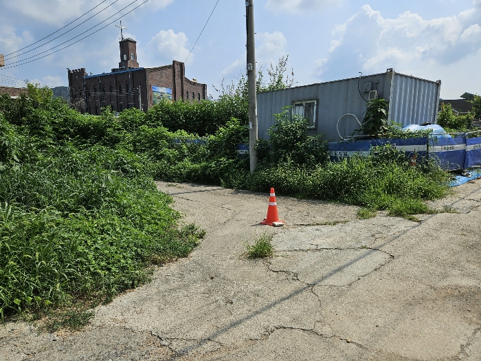 기호 1 동측 도로 및 기호 2
(남측)