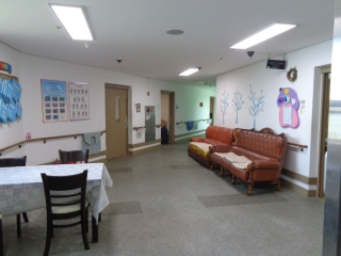 [목록 2] 지상 2층 내부 모습