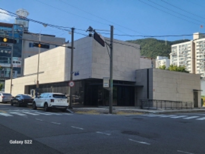 본건 건물 외부 전경