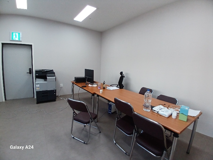 본건 내부(사무실)