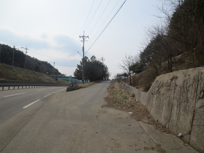 본건 진입을 위한 도로 등