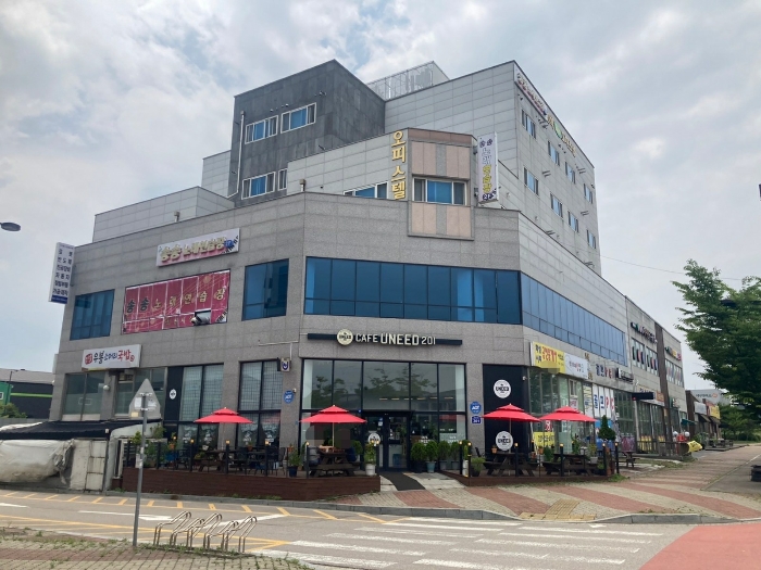 본건 건물 전경