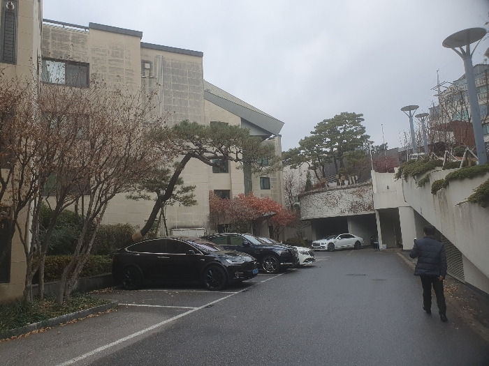 본건  한남리버힐 에이동 전경