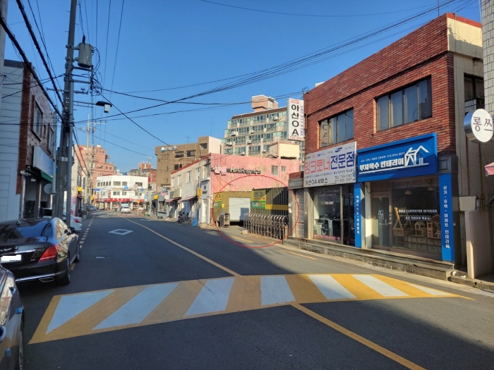 주변 환경(남서측 부분)