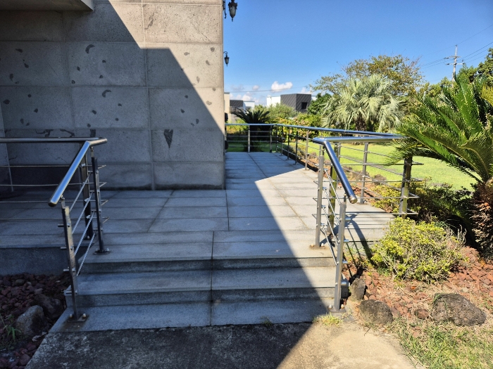 기호(2) 전면 데크시설