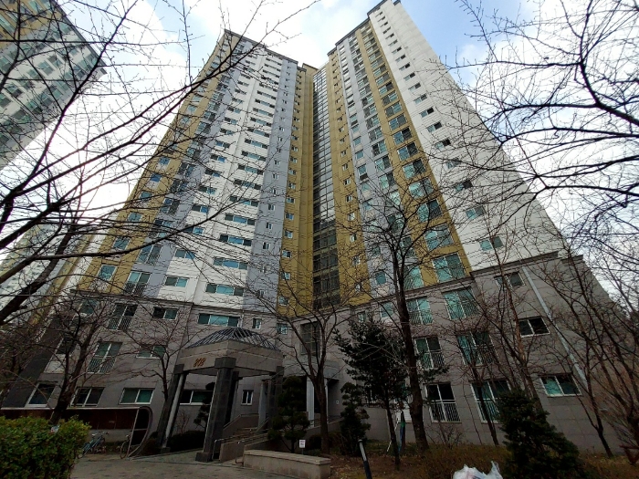 대상아파트 102동 및 단지전경