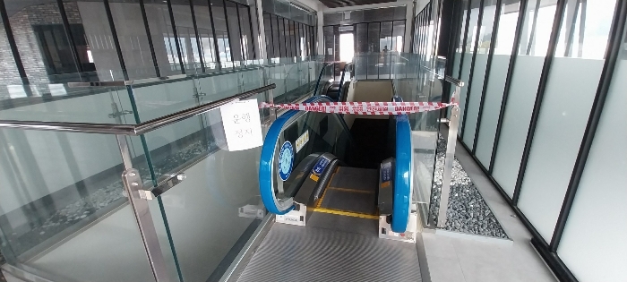 기호13(가) 에스컬레이터