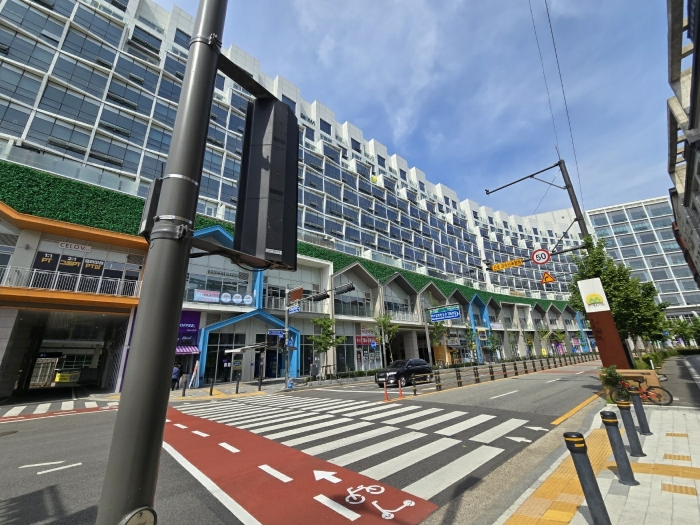 본건 서측 전경