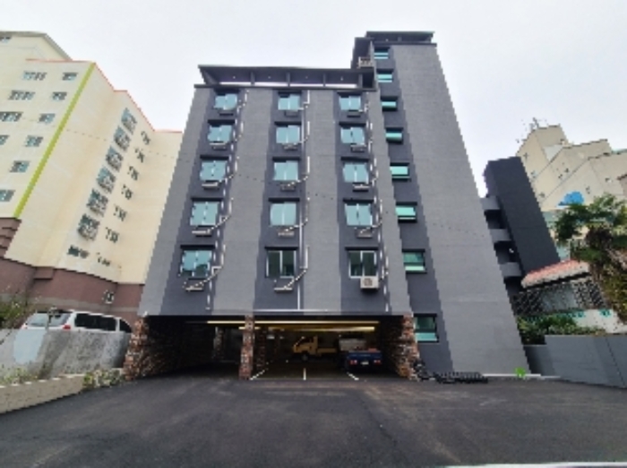 본 건 전경(6층)