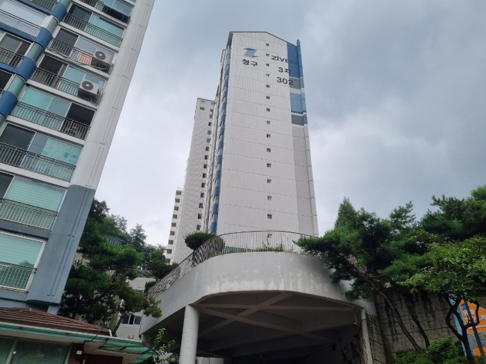 본건 서측 전경