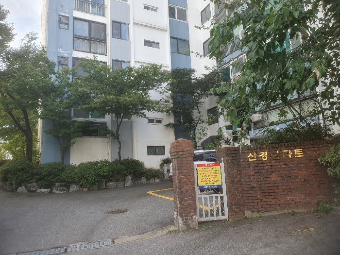 본건 단지 입구