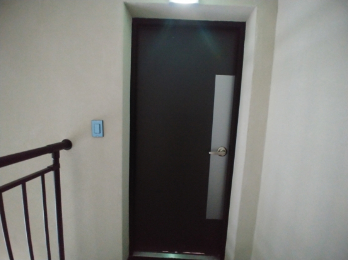 옥상출입문(폐문