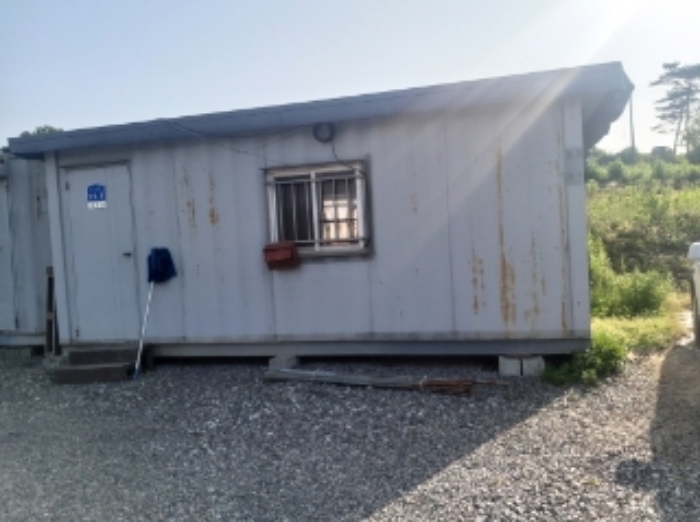 1.내지 4.목록 토지상 제시외 컨테이너