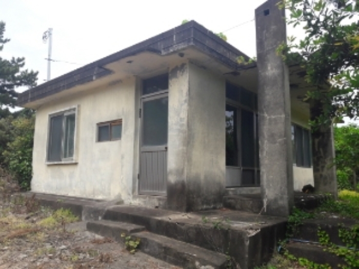 소재지2.(온평리 1339-2) 지상 제시외 건물(ㄱ)