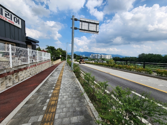 본건 접한 도로