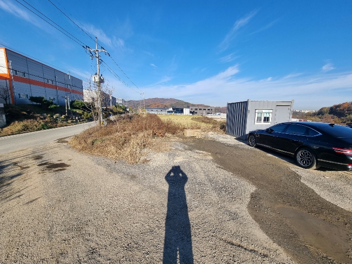 기호(3) 남동측에서 촬영 및 컨테이너