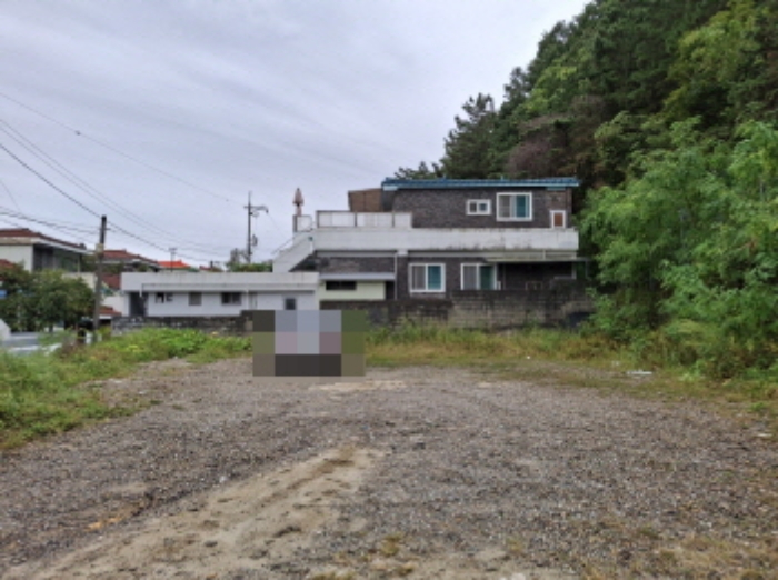 북쪽에서 촬영한 모습