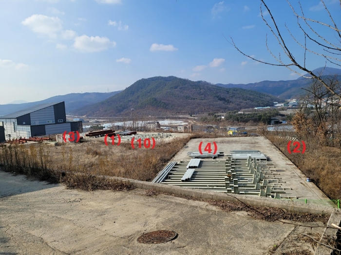 공장 토지조성 부분 전경
(전경 남동측에서 촬영)