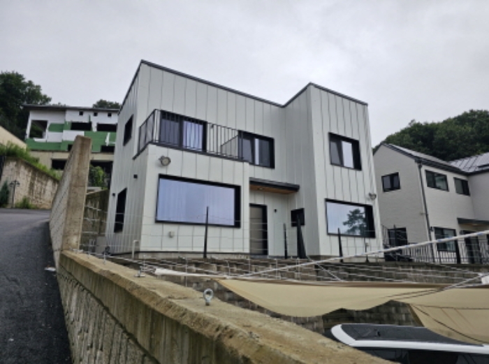 목록14. 지상 제시외 건물 외관