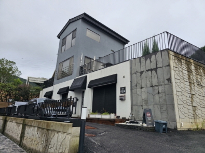 목록10. 지상 제시외 건물 외관