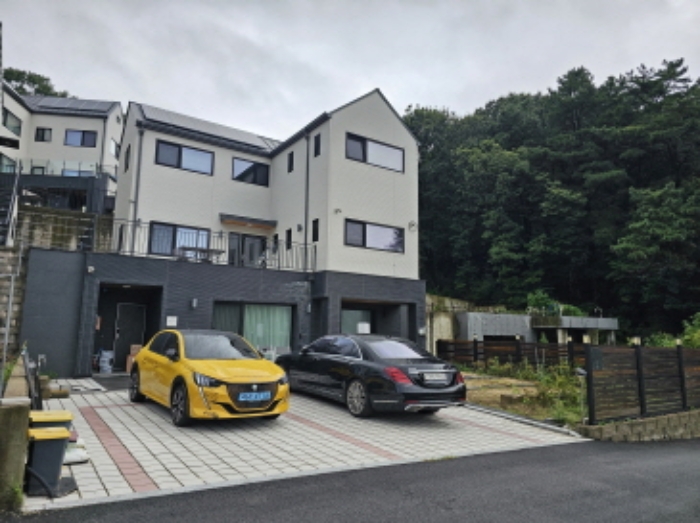 목록15. 지상 제시외 건물 외관