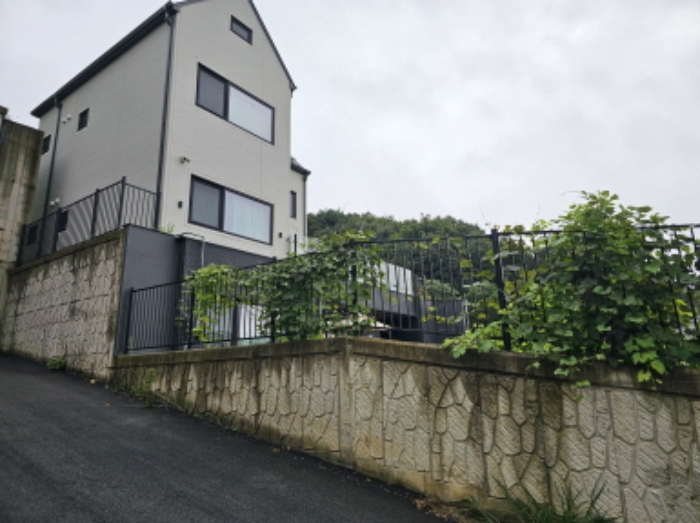 목록13. 지상 제시외 건물 외관