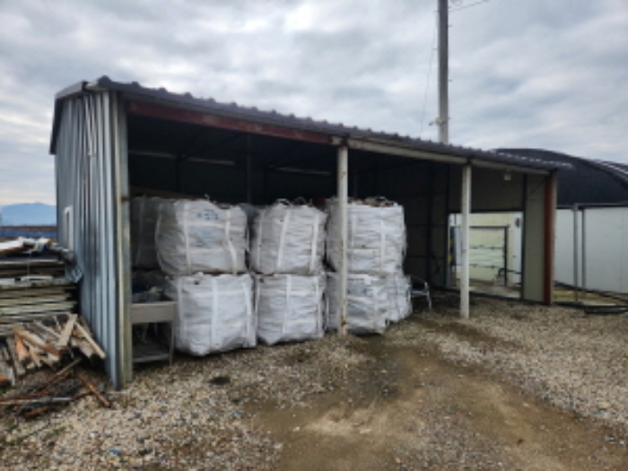 부동산표시 제1호 제시외 창고