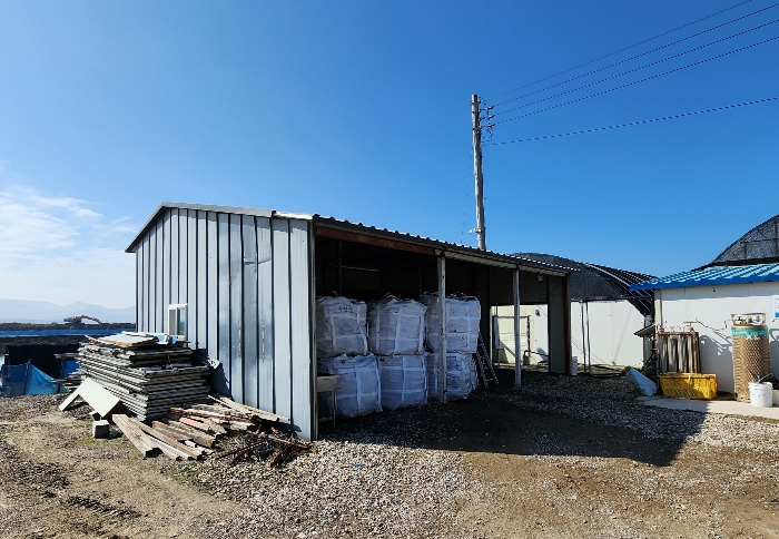 제시외 건물 ㉠