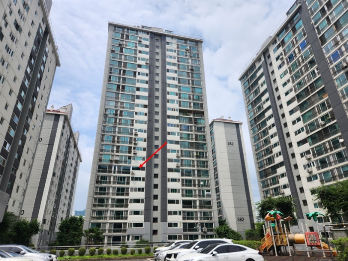 <본건 공동현관